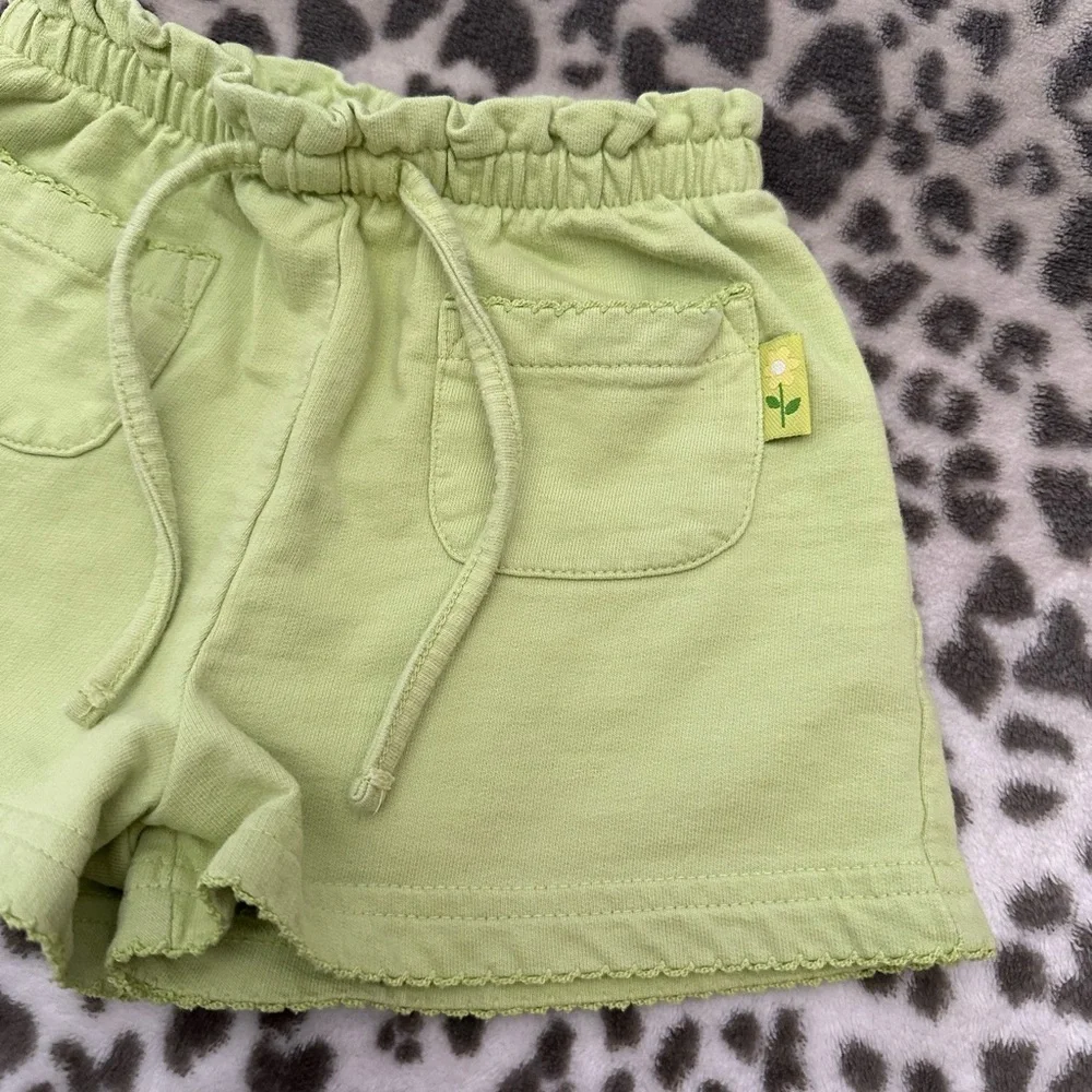 Y2K Gymboree Knit Shorts in Light Green Size Small 3 Years